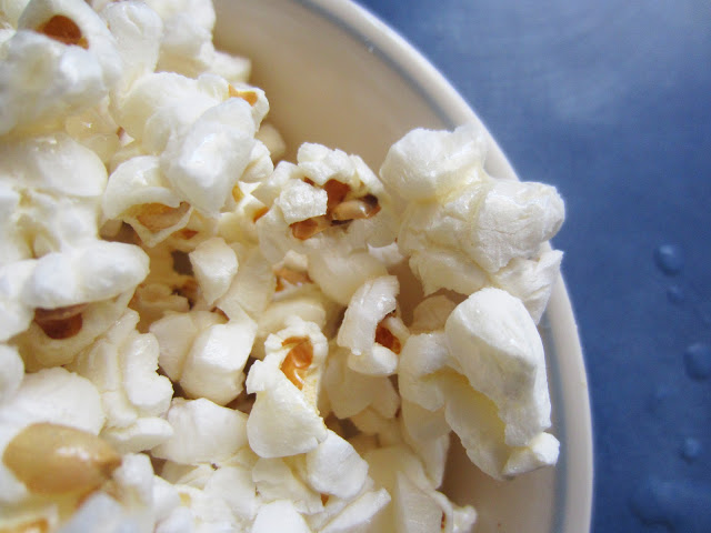 honey-coconut-popcorn