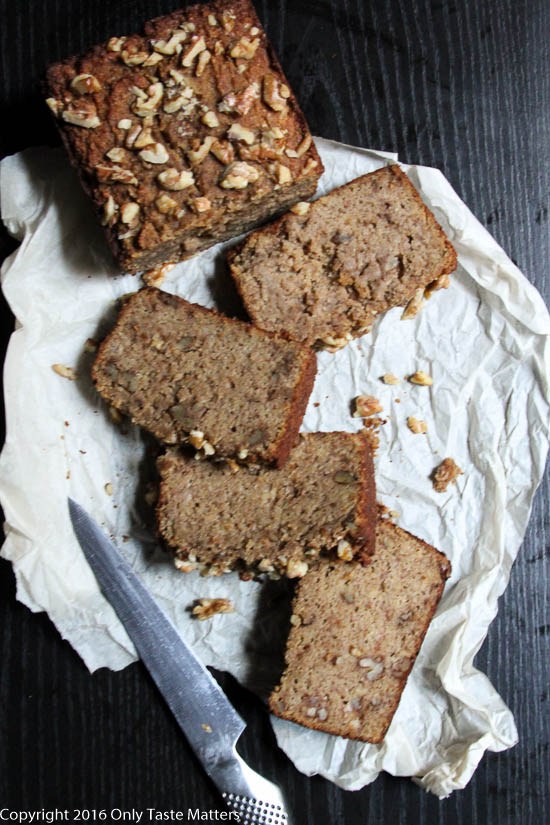 paleo-banana-bread-top-shot